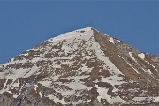 98 Zoom sulla cima del Monte Cavallo (2323 m)